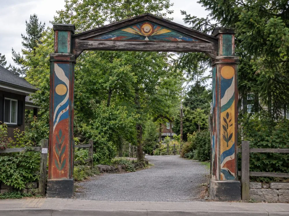 The wooden main gate into Freetown Christiania on Prinsessegade